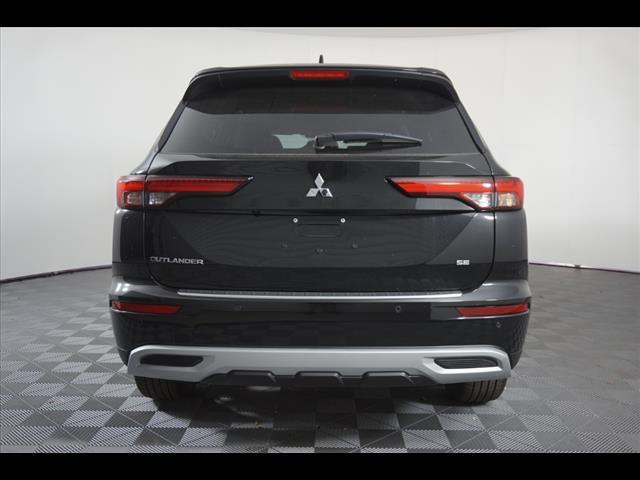 new 2024 Mitsubishi Outlander car, priced at $31,710