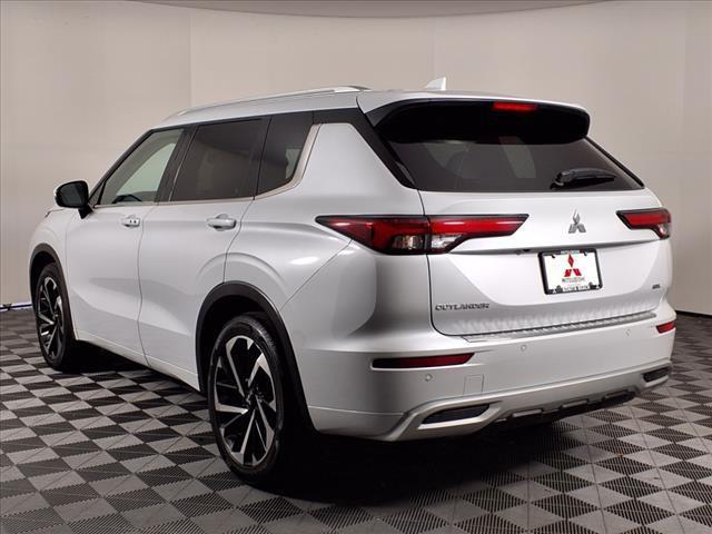 used 2024 Mitsubishi Outlander car, priced at $29,988