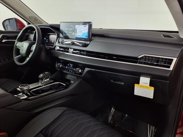 new 2025 Mitsubishi Outlander car, priced at $37,534