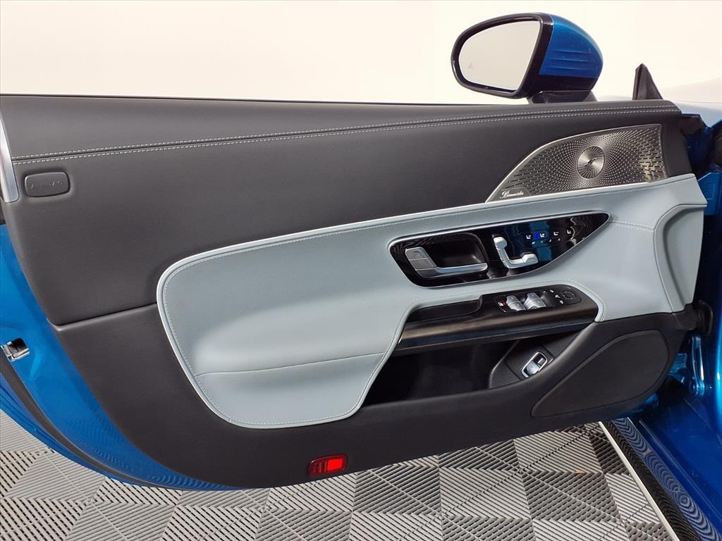 used 2023 Mercedes-Benz AMG SL 43 car, priced at $77,479