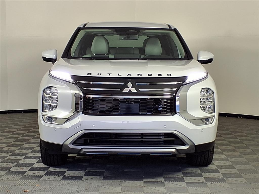 new 2025 Mitsubishi Outlander car, priced at $33,235