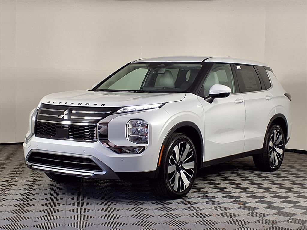 new 2025 Mitsubishi Outlander car, priced at $33,235