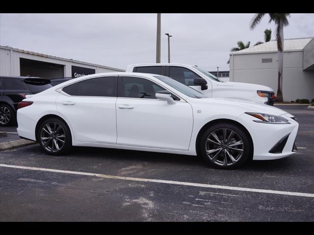 used 2019 Lexus ES 350 car, priced at $27,353