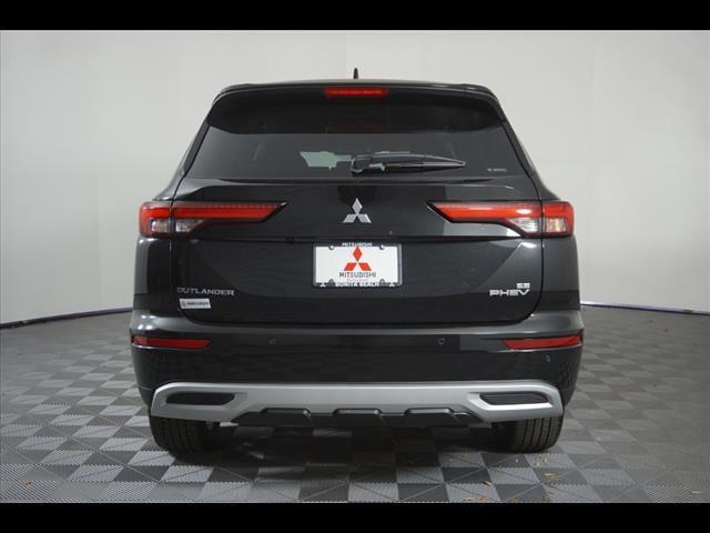 new 2025 Mitsubishi Outlander PHEV car, priced at $45,605