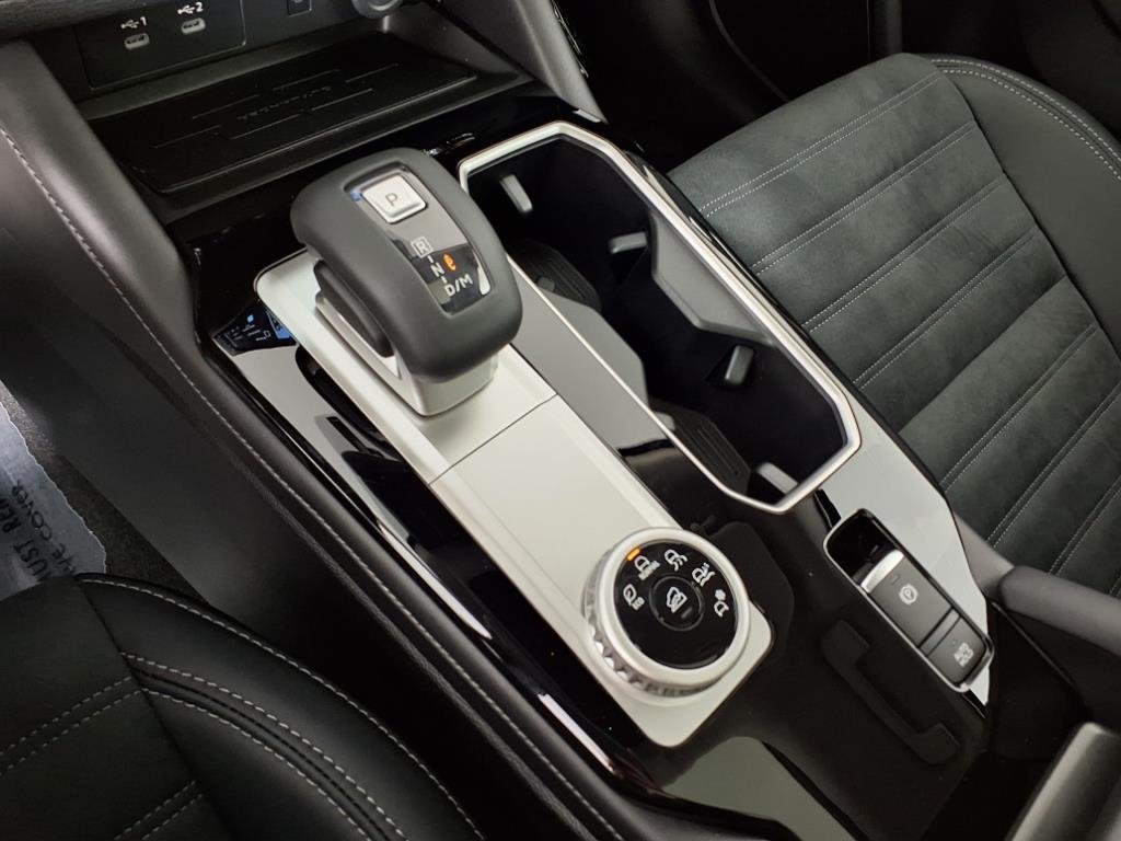 new 2025 Mitsubishi Outlander car, priced at $33,800