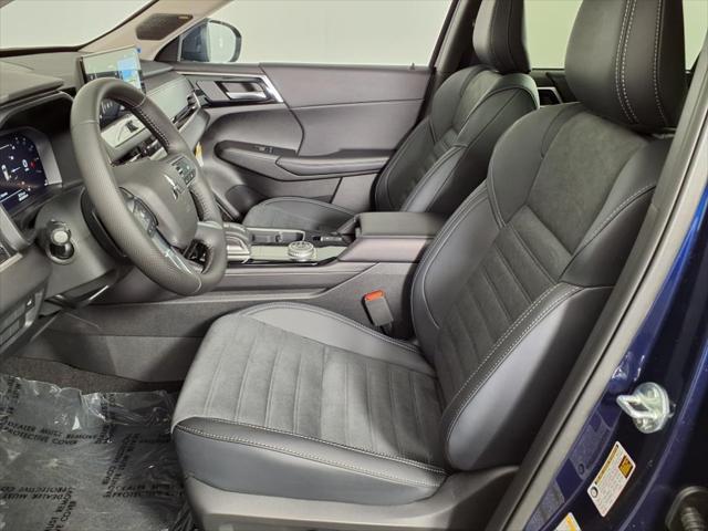 new 2025 Mitsubishi Outlander car, priced at $36,116