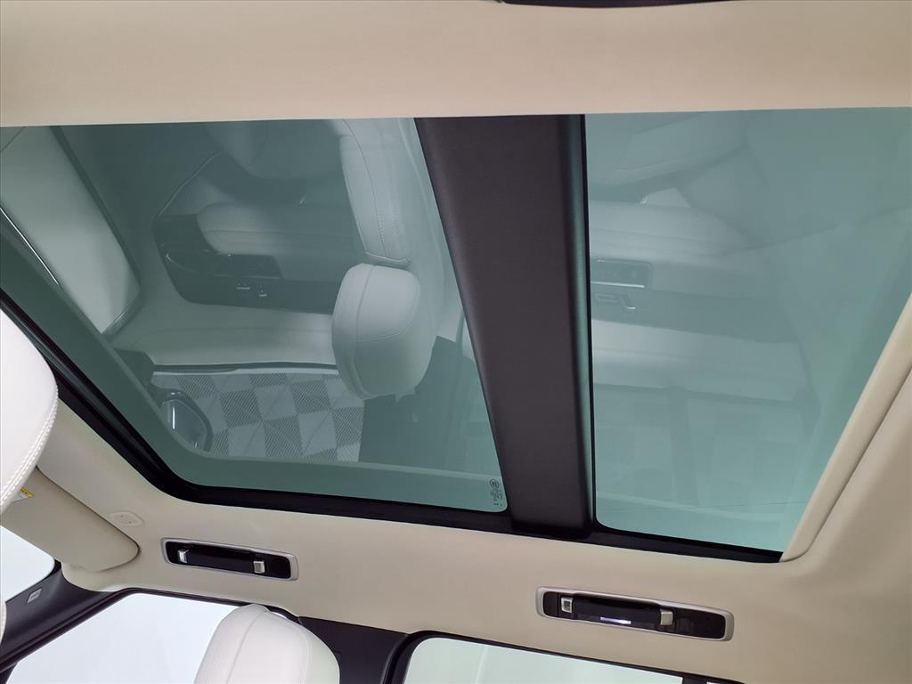 used 2025 Land Rover Range Rover car, priced at $116,498