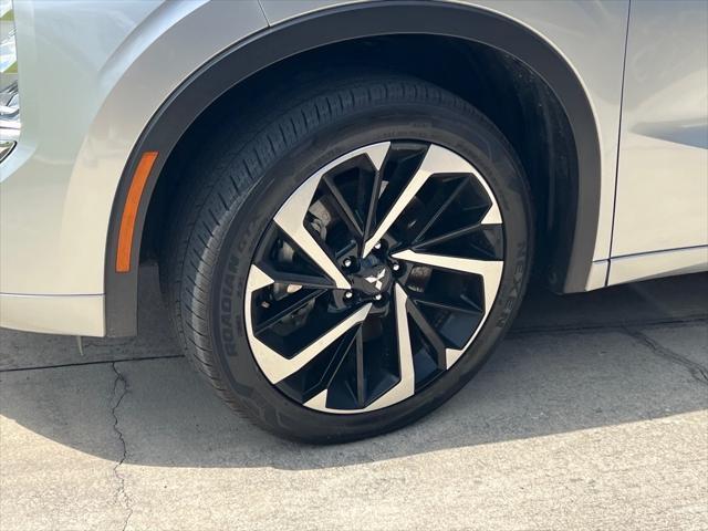 used 2023 Mitsubishi Outlander car, priced at $28,998