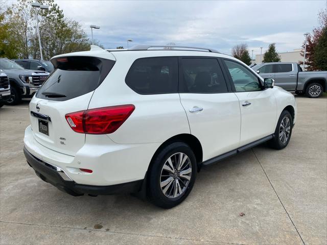 used 2020 Nissan Pathfinder car, priced at $23,111