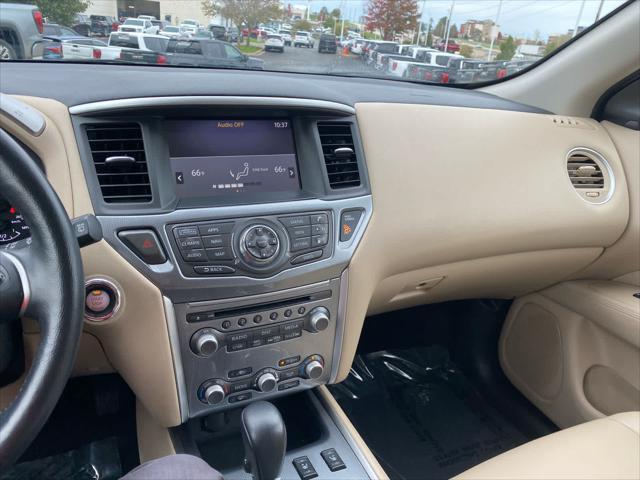 used 2020 Nissan Pathfinder car, priced at $23,111