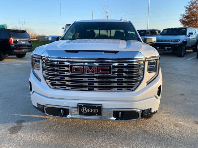 new 2025 GMC Sierra 1500 car, priced at $78,545