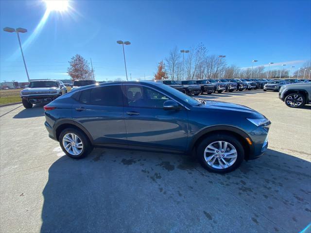 new 2025 Buick Envista car, priced at $25,680