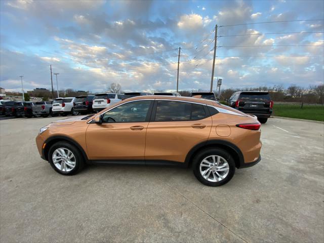 new 2025 Buick Envista car, priced at $26,925