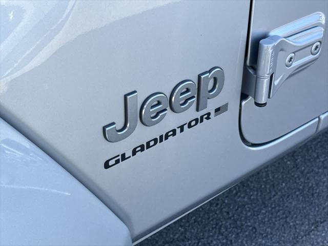 used 2023 Jeep Gladiator car, priced at $28,494