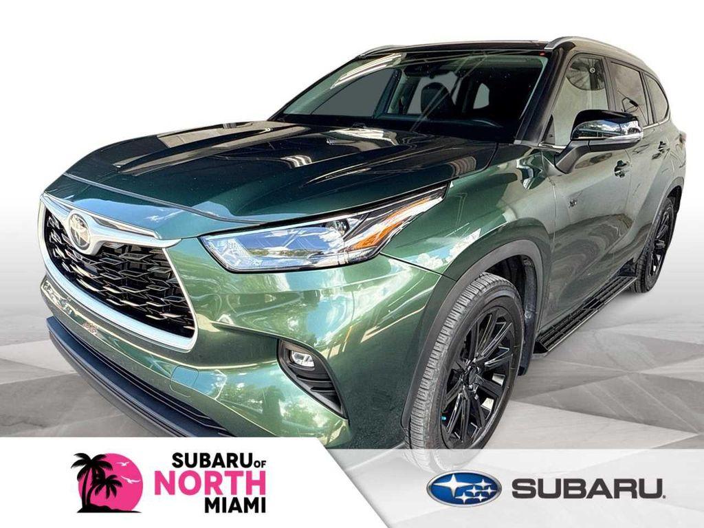 used 2023 Toyota Highlander car, priced at $32,295