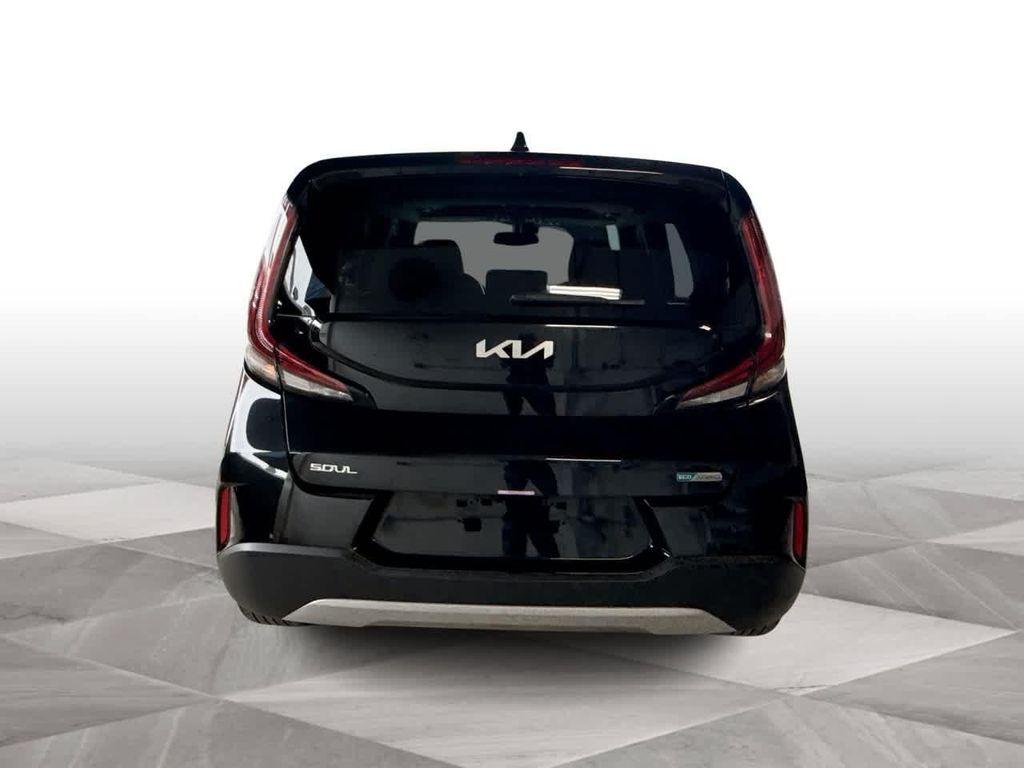 used 2024 Kia Soul car, priced at $18,900