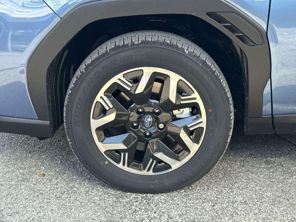 new 2025 Subaru Forester car, priced at $29,962