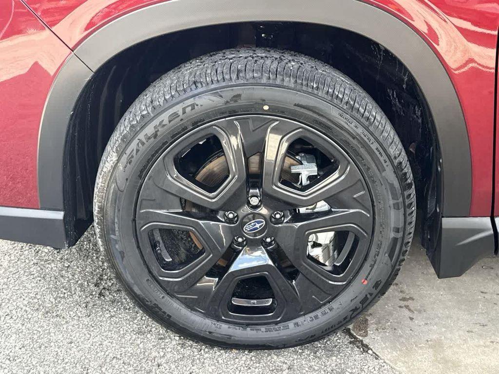 new 2025 Subaru Ascent car, priced at $52,027