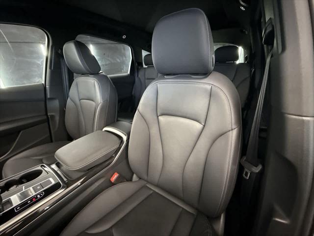 used 2025 Audi Q7 car, priced at $52,900