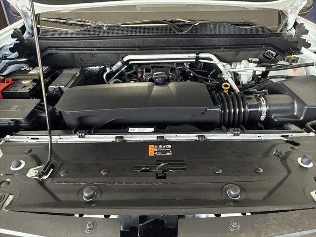 used 2024 Chevrolet Colorado car, priced at $31,484