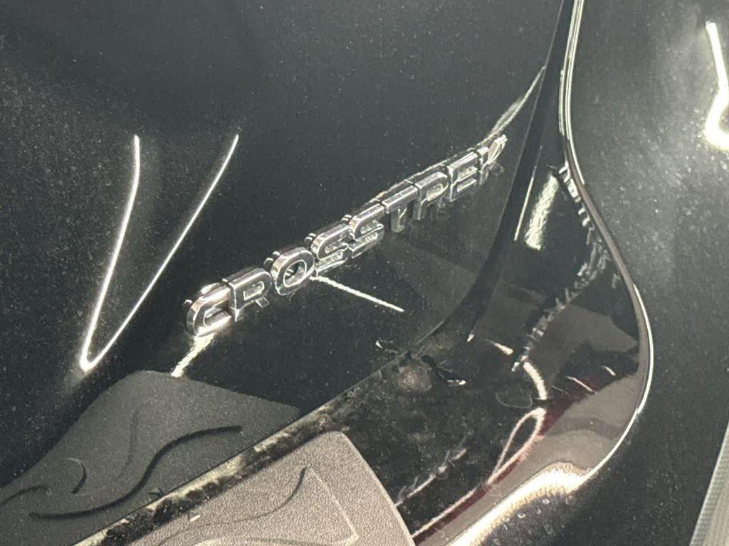 used 2025 Subaru Crosstrek car, priced at $26,295