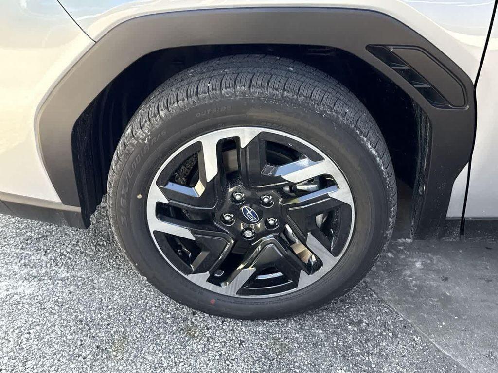 new 2025 Subaru Forester Hybrid car, priced at $37,902