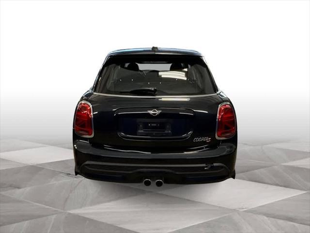 used 2024 MINI Hardtop car, priced at $22,133