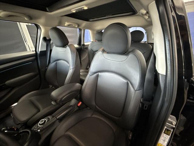 used 2024 MINI Hardtop car, priced at $22,133