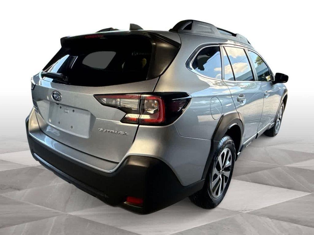 used 2025 Subaru Outback car, priced at $28,499