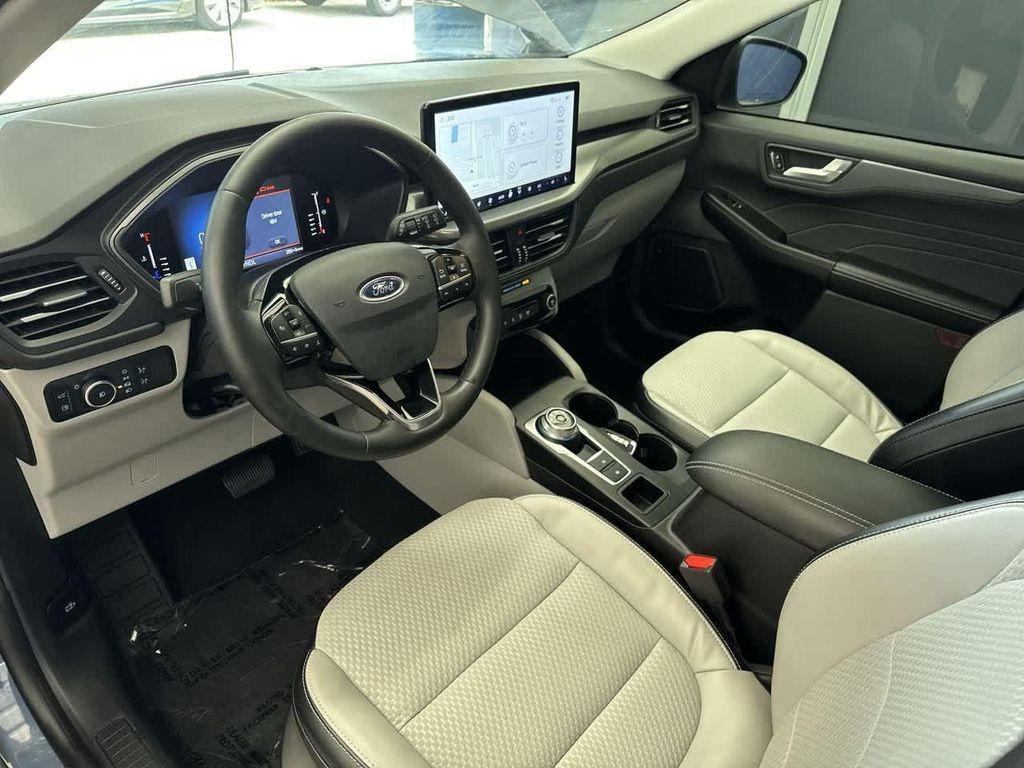used 2023 Ford Escape PHEV car, priced at $23,995