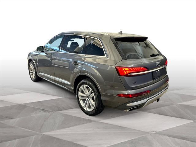used 2025 Audi Q7 car, priced at $61,274