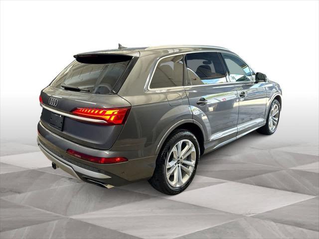 used 2025 Audi Q7 car, priced at $61,274