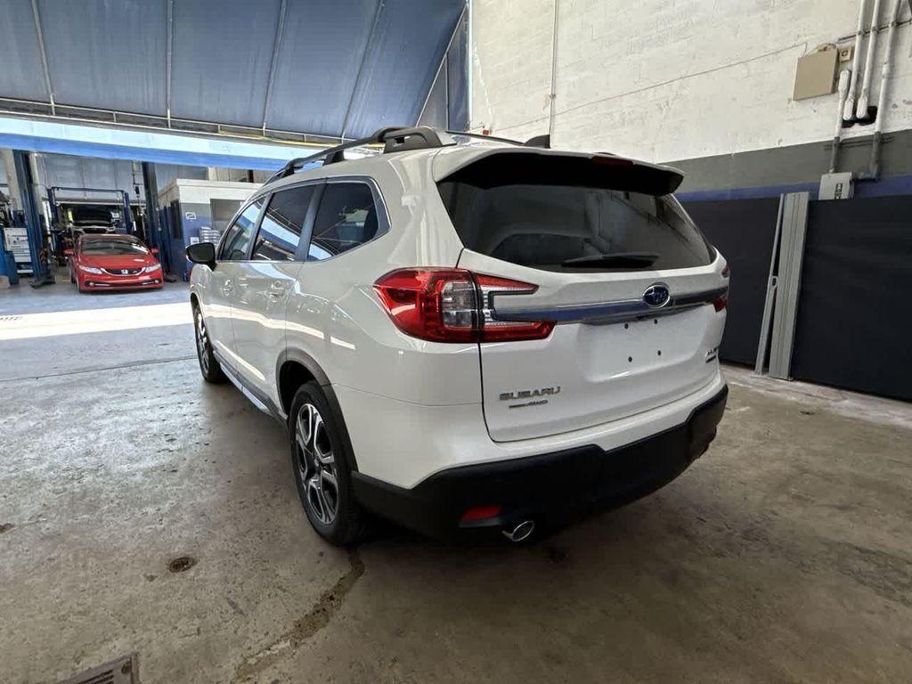 used 2025 Subaru Ascent car, priced at $38,995