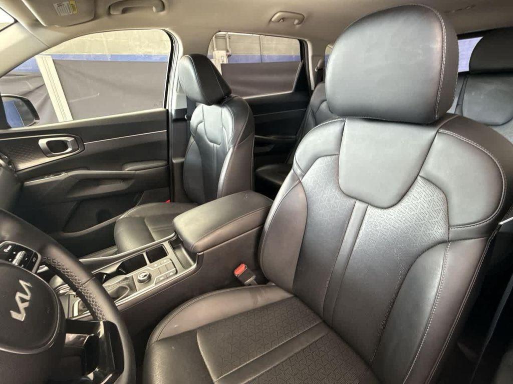 used 2023 Kia Sorento car, priced at $24,995
