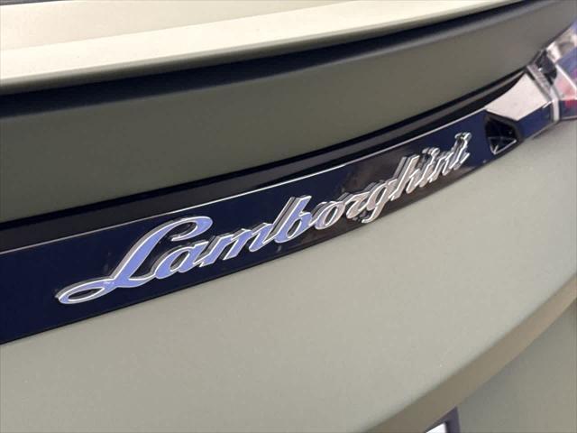 used 2020 Lamborghini Urus car, priced at $185,998
