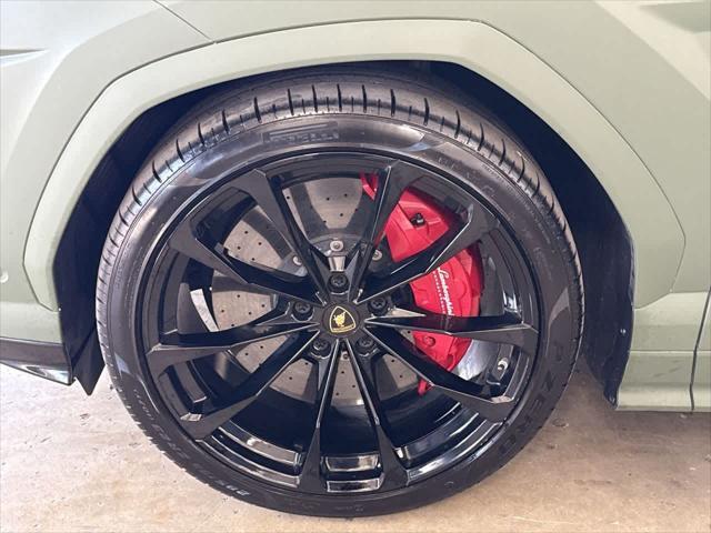used 2020 Lamborghini Urus car, priced at $185,998