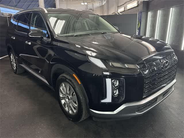 used 2024 Hyundai Palisade car, priced at $31,322