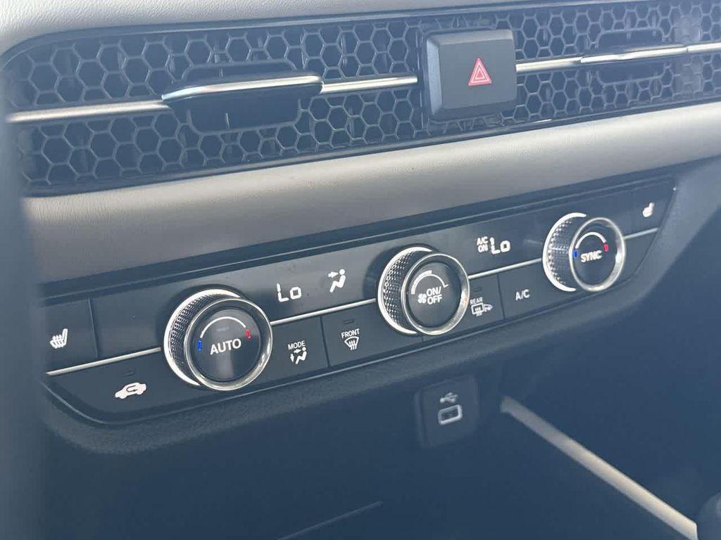 used 2025 Honda HR-V car, priced at $25,490