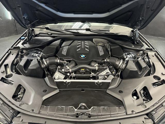 used 2022 BMW M550 car, priced at $47,990