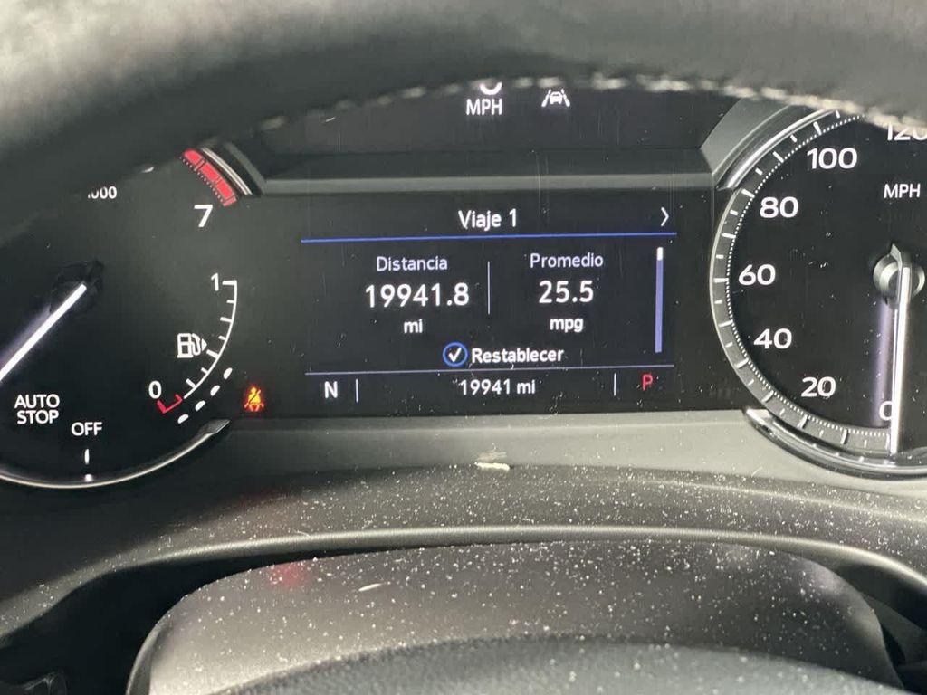 used 2023 Cadillac XT4 car, priced at $27,395