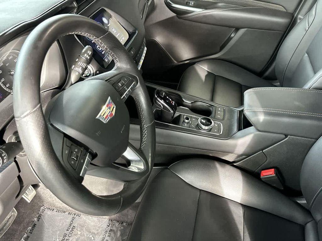 used 2023 Cadillac XT4 car, priced at $27,395