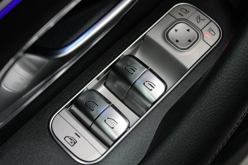 new 2025 Mercedes-Benz GLS 450 car, priced at $106,400