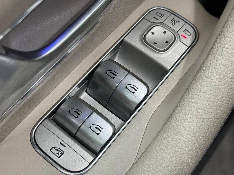 used 2021 Mercedes-Benz GLE 350 car, priced at $41,900