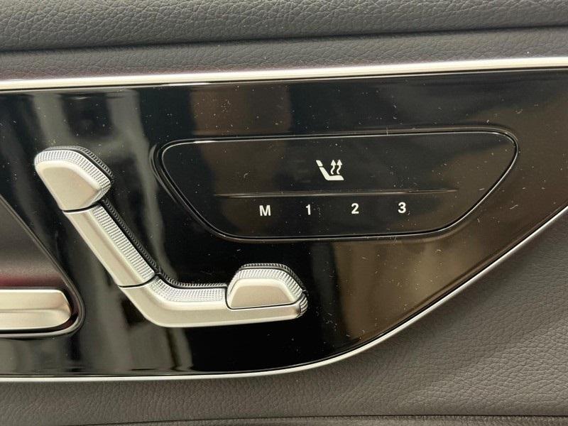 new 2025 Mercedes-Benz GLC 300 car, priced at $57,805