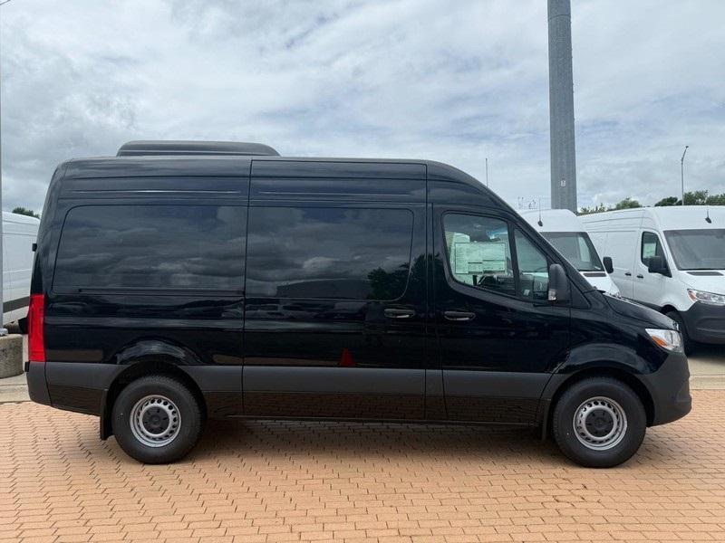 new 2025 Mercedes-Benz Sprinter 2500 car, priced at $74,967