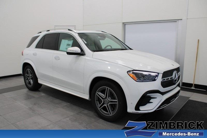 new 2025 Mercedes-Benz GLE 580 car, priced at $90,545