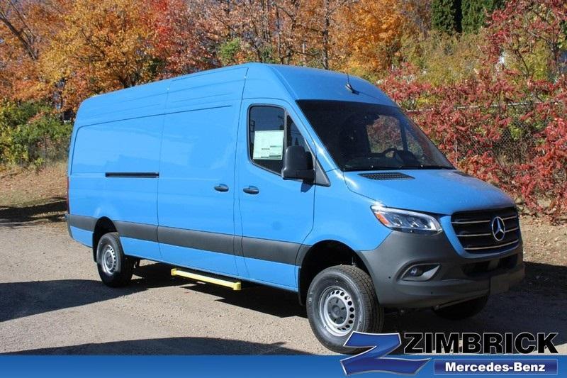 new 2025 Mercedes-Benz Sprinter 2500 car, priced at $84,390