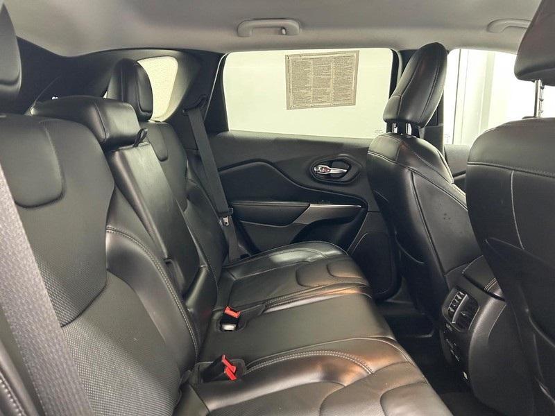 used 2020 Jeep Cherokee car, priced at $18,664