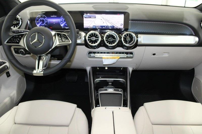 new 2024 Mercedes-Benz EQB 300 car, priced at $62,325