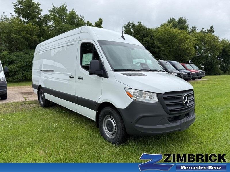 new 2025 Mercedes-Benz Sprinter 2500 car, priced at $62,685